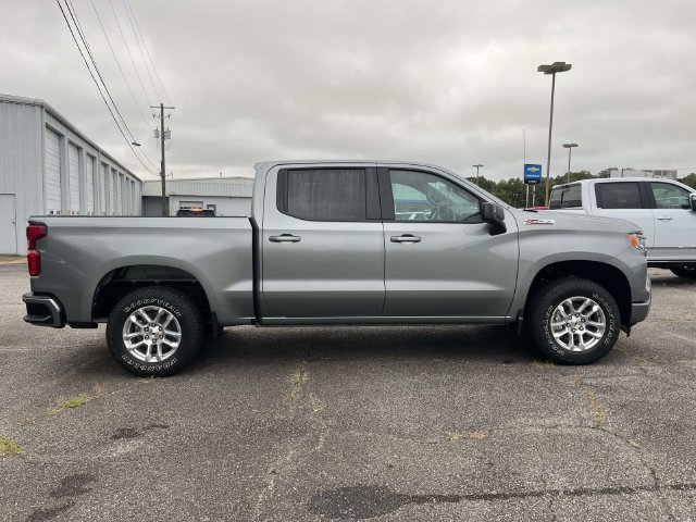 New 2026 Chevrolet Silverado 1500 RST w/ Z71 Off-Road Package AWD/4WD image 2