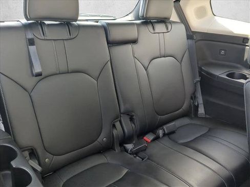 Used 2023 Honda Pilot Elite image 22