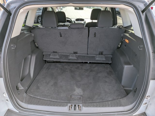 Used 2017 Ford Escape SE FWD image 17