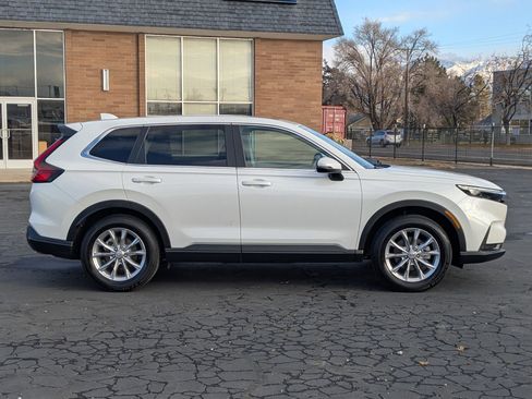 Used 2023 Honda CR-V EX-L image 2