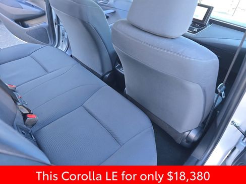 Used 2024 Toyota Corolla LE image 17