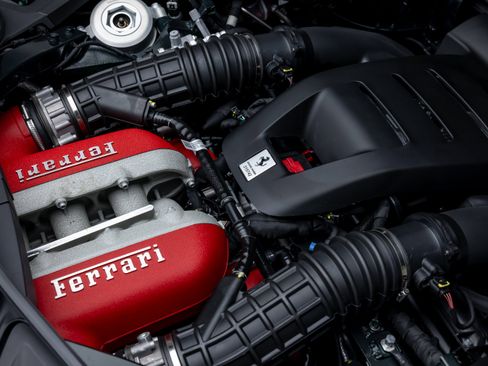 Certified 2025 Ferrari Purosangue image 53