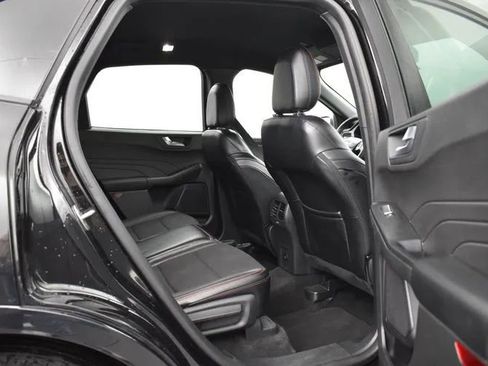 Used 2024 Ford Escape ST-Line FWD image 18