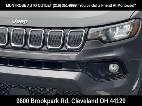Used 2022 Jeep Compass Limited image 57