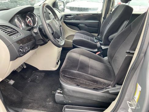 Used 2014 Dodge Grand Caravan American Value Package image 9