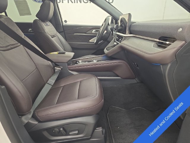 New 2027 Ford Explorer Platinum w/ LUX Leather Package AWD/4WD image 10
