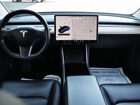 Used 2018 Tesla Model 3 Long Range image 29