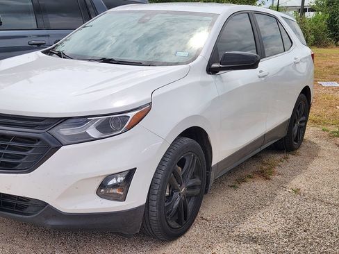 Used 2021 Chevrolet Equinox LT FWD image 1