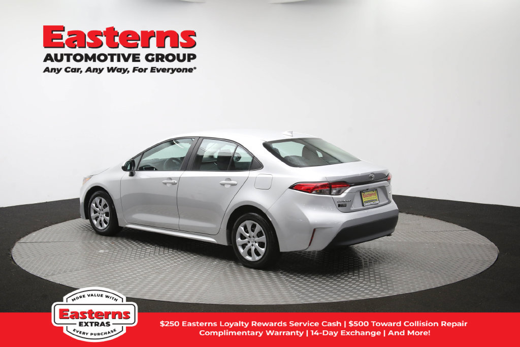 Used 2024 Toyota Corolla LE FWD image 62