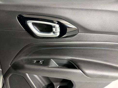 New 2026 Jeep Compass Latitude AWD/4WD image 15