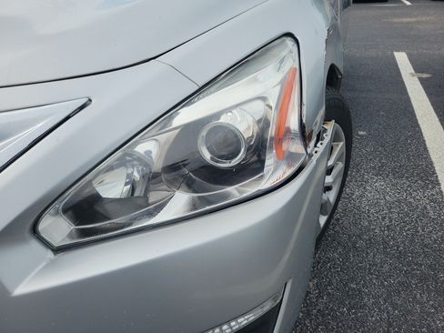 Used 2014 Nissan Altima 2.5 S FWD image 4