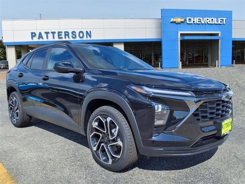 New 2025 Chevrolet Trax RS w/ Driver Confidence Package image 1