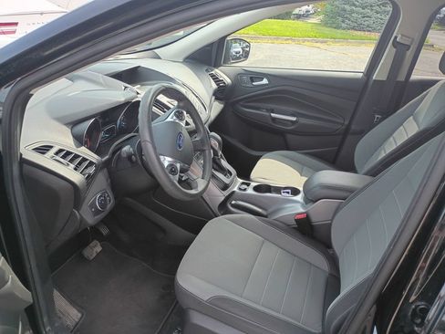 Used 2016 Ford Escape SE AWD/4WD image 12