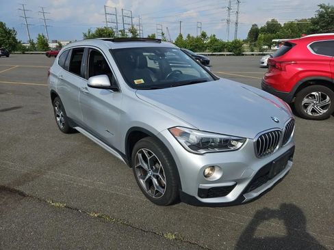 Used 2016 BMW X1 xDrive28i AWD/4WD image 1