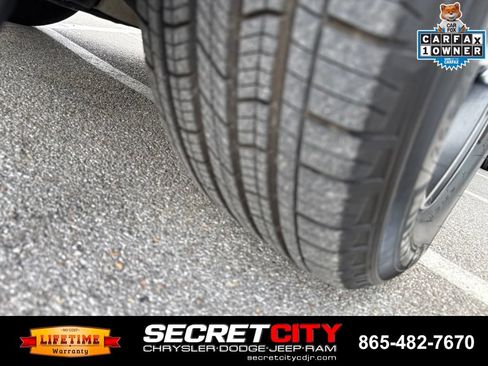 Used 2021 Jeep Grand Cherokee Trailhawk w/ Trailhawk Luxury Group AWD/4WD image 27