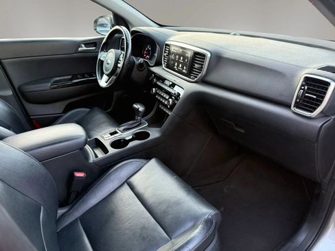 Used 2020 Kia Sportage EX w/ EX Technology Package FWD image 27