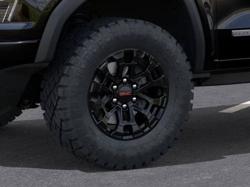 New 2026 GMC Canyon Elevation w/ Convenience Package RWD image 9