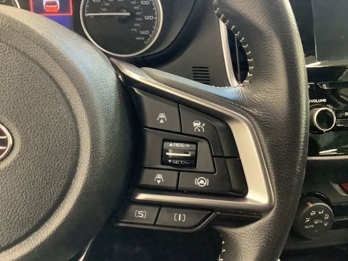 Used 2023 Subaru Forester Premium AWD/4WD image 8