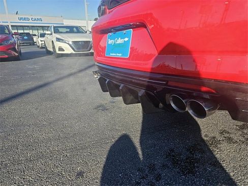 Used 2022 Chevrolet Camaro LT w/ RS Package image 13