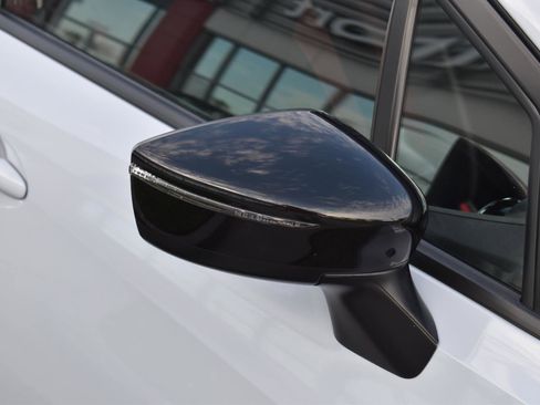 Used 2023 Nissan Versa SR w/ Trunk Package FWD image 16