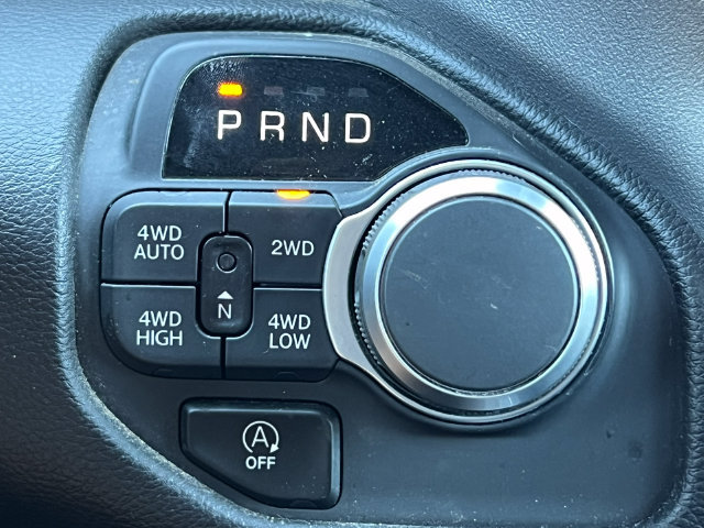 Used 2025 RAM 1500 Big Horn AWD/4WD image 33