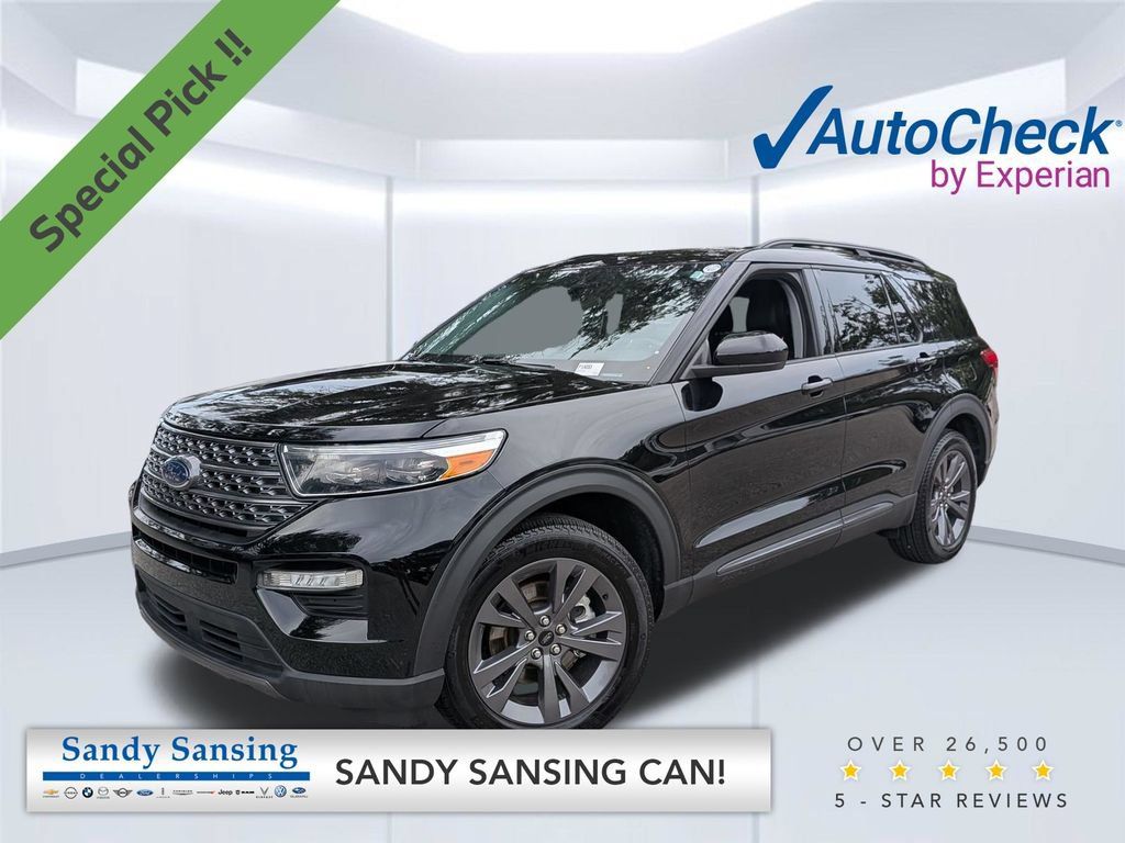 Used 2023 Ford Explorer XLT w/ Equipment Group 202A AWD/4WD image 1