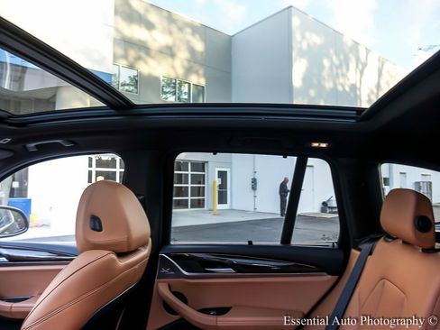 Used 2022 BMW X3 xDrive30i w/ Premium Package 2 (ZPA) image 16