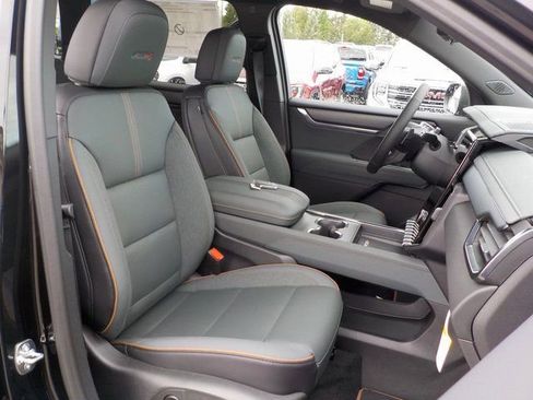 New 2026 GMC Acadia AT4 w/ Super Cruise Package image 24