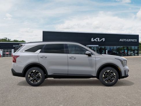 New 2026 Kia Sorento S image 7