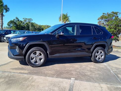 Used 2024 Toyota RAV4 XLE image 3