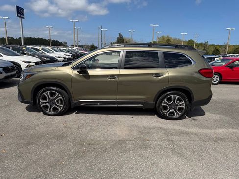 Used 2025 Subaru Ascent Touring image 12