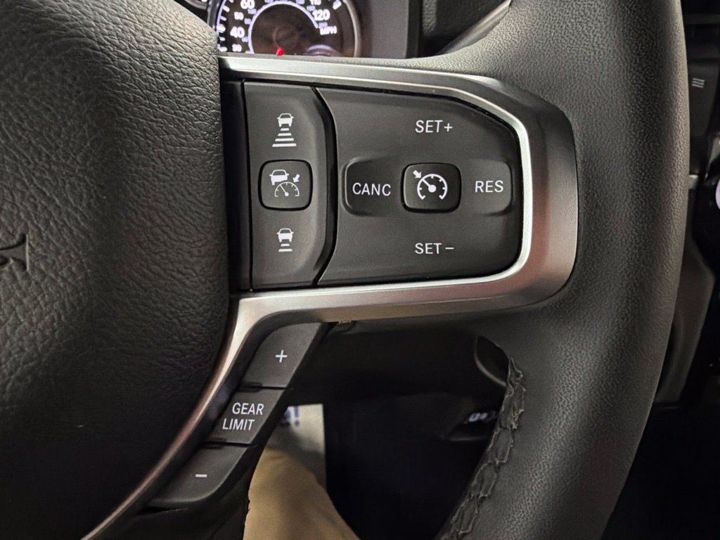 Certified 2026 RAM 2500 Big Horn AWD/4WD image 11