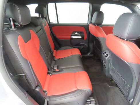 Certified 2022 Mercedes-Benz GLB 250 image 22