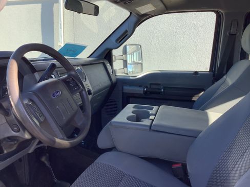 Used 2013 Ford F250 XLT w/ XLT Value Pkg AWD/4WD image 12