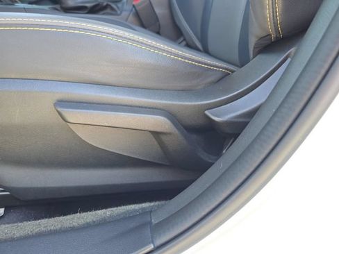 Certified 2022 Subaru Crosstrek 2.5i Sport w/ Moonroof Package AWD/4WD image 15