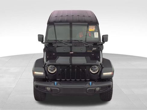 Used 2023 Jeep Wrangler Unlimited w/ Cold Weather Group image 2