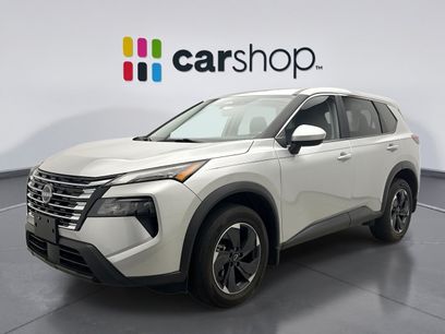 Used 2024 Nissan Rogue SV