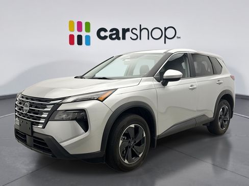 Used 2024 Nissan Rogue SV AWD/4WD image 1