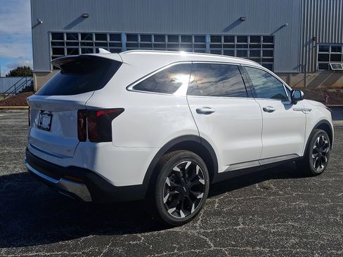 New 2026 Kia Sorento EX AWD/4WD image 8