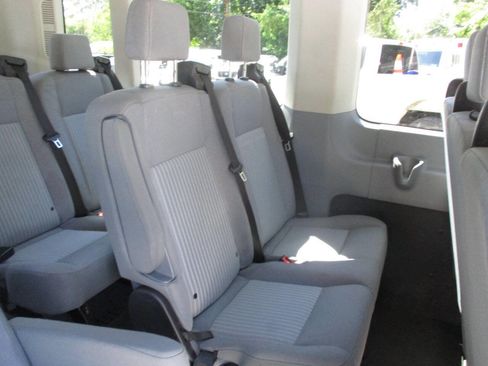 Used 2019 Ford Transit 350 XLT RWD image 24