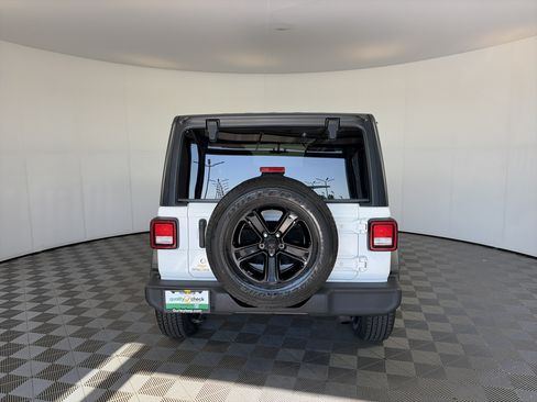 Used 2020 Jeep Wrangler Unlimited Sport AWD/4WD image 9