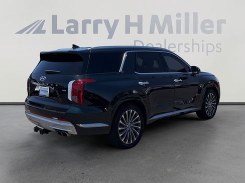Used 2023 Hyundai Palisade Calligraphy AWD/4WD image 5
