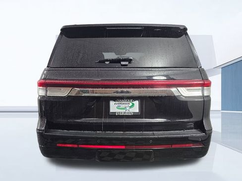 Used 2024 Lincoln Navigator Reserve w/ Equipment Group 201A image 6