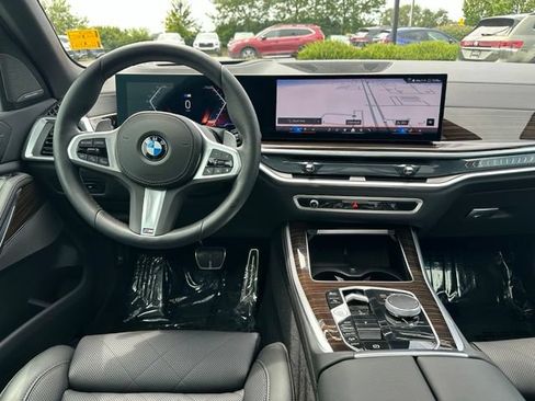 Used 2026 BMW X5 xDrive40i AWD/4WD image 14