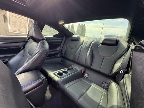 Used 2017 INFINITI Q60 Red Sport 400 image 16