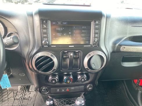 Used 2016 Jeep Wrangler Sport w/ Quick Order Package 24S image 18