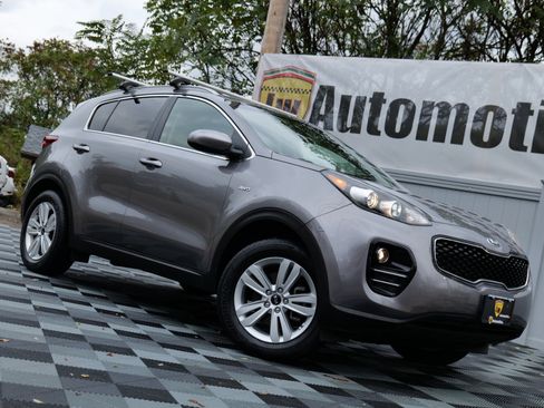 Used 2019 Kia Sportage LX w/ LX Popular Package image 1