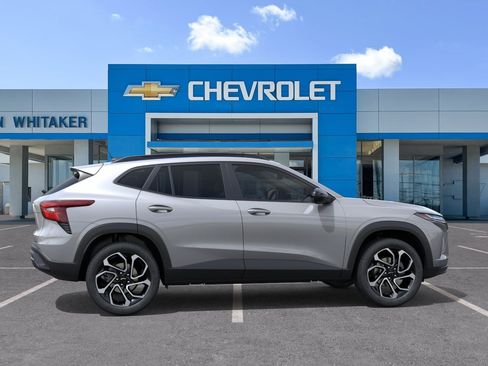 New 2026 Chevrolet Trax RS FWD image 29
