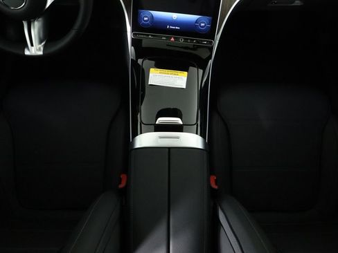 Certified 2025 Mercedes-Benz C 300 Sedan image 16