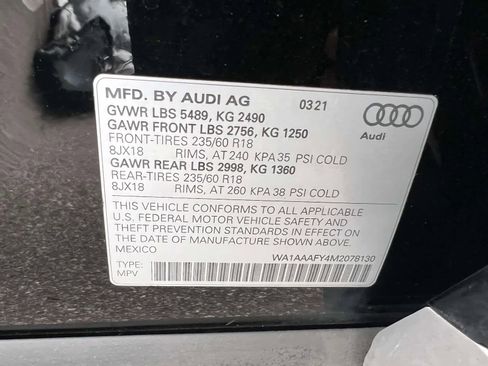 Used 2021 Audi Q5 Premium w/ Convenience Package image 19